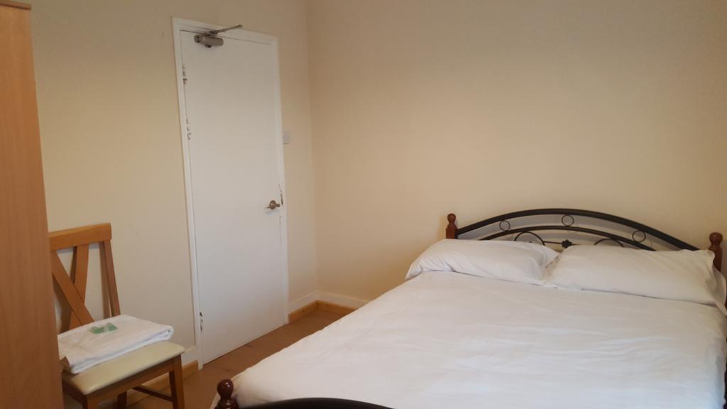 Cedars House Hotel Croydon Dış mekan fotoğraf